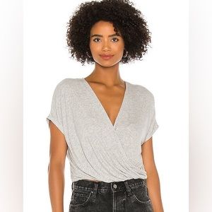 Lovers and Friends Kai Tee in Heather Grey